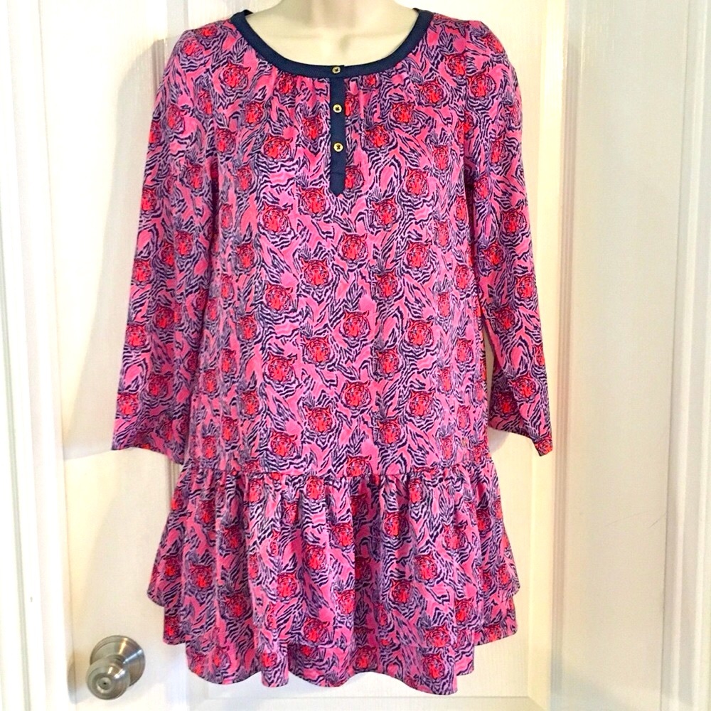Juicy Couture Top (Girls But Fits an Adult Small)